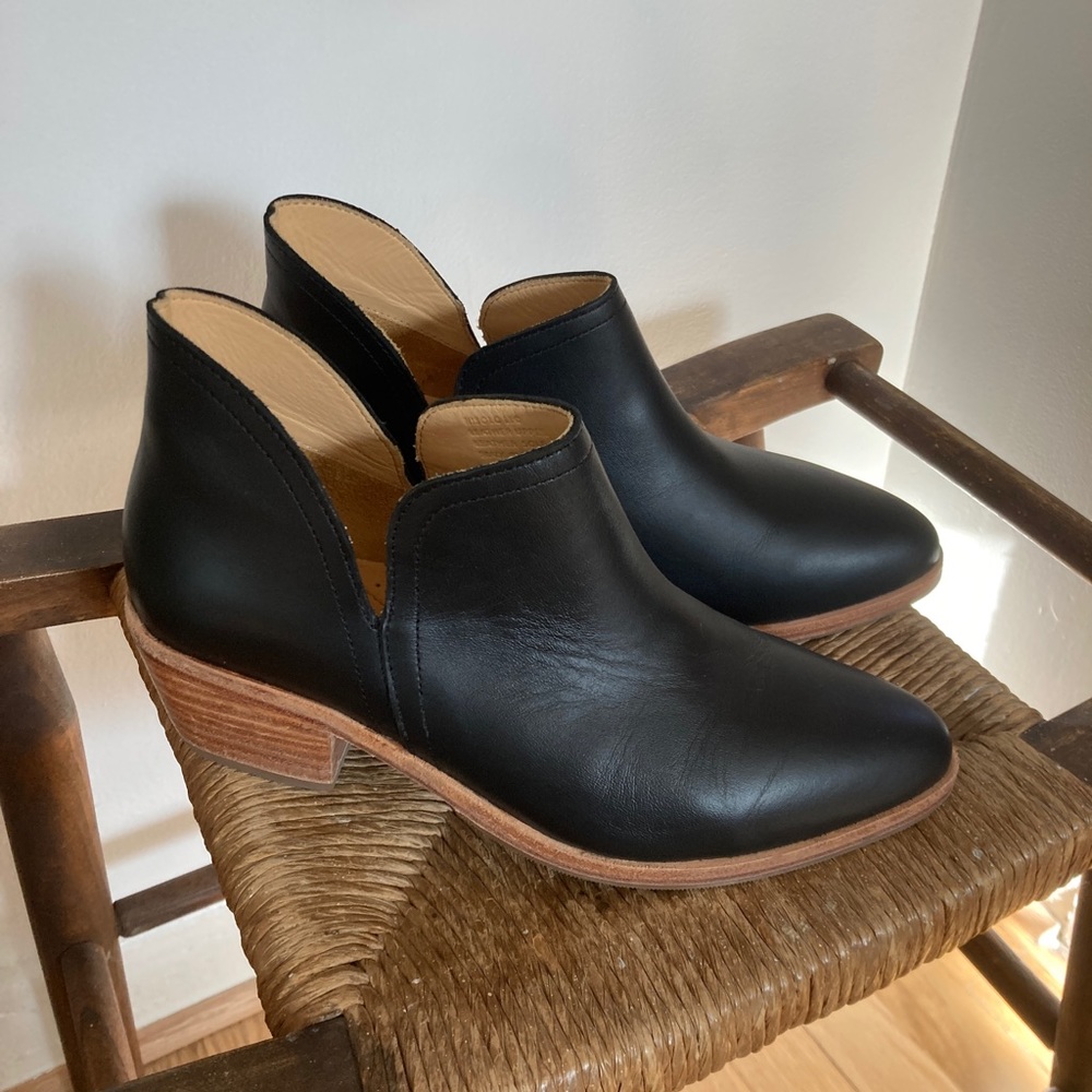 NWOB Nisolo Everyday Ankle Bootie
